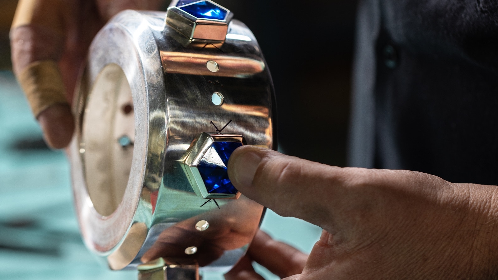 Riot Games collabora con Tiffany & Co. per riprogettare l’iconica Summoners Cup