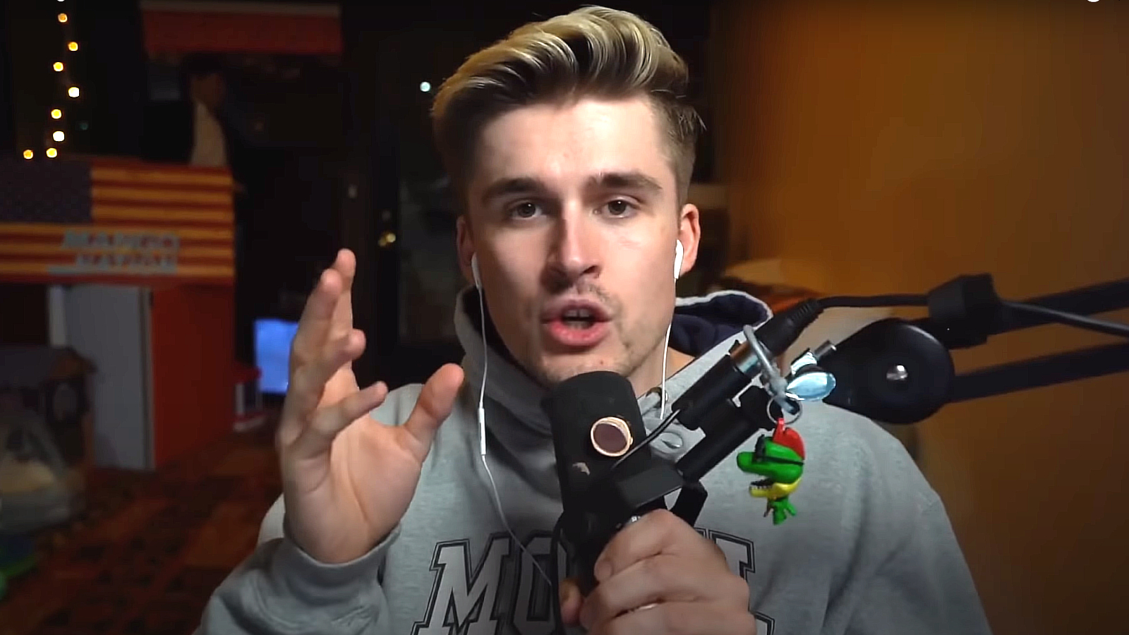 Ludwig on Coffeezilla vs Logan Paul 1 9