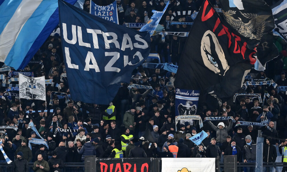tifosi Lazio AS1 1551 1000x600 1 61