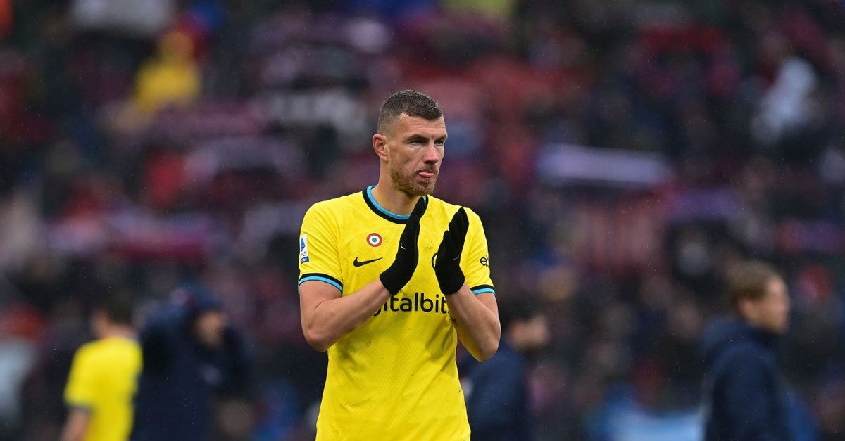 “Scandalo Dzeko: Rinnovo bloccato dall’Inter! Ecco cosa ha detto il calciatore sul futuro”