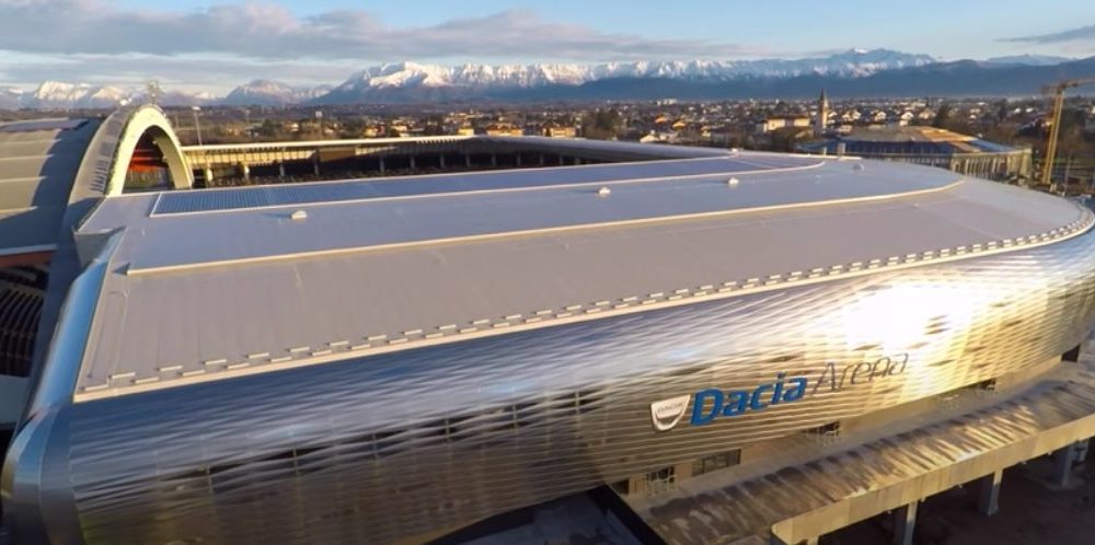 Dacia Arena 1000x498 1 15