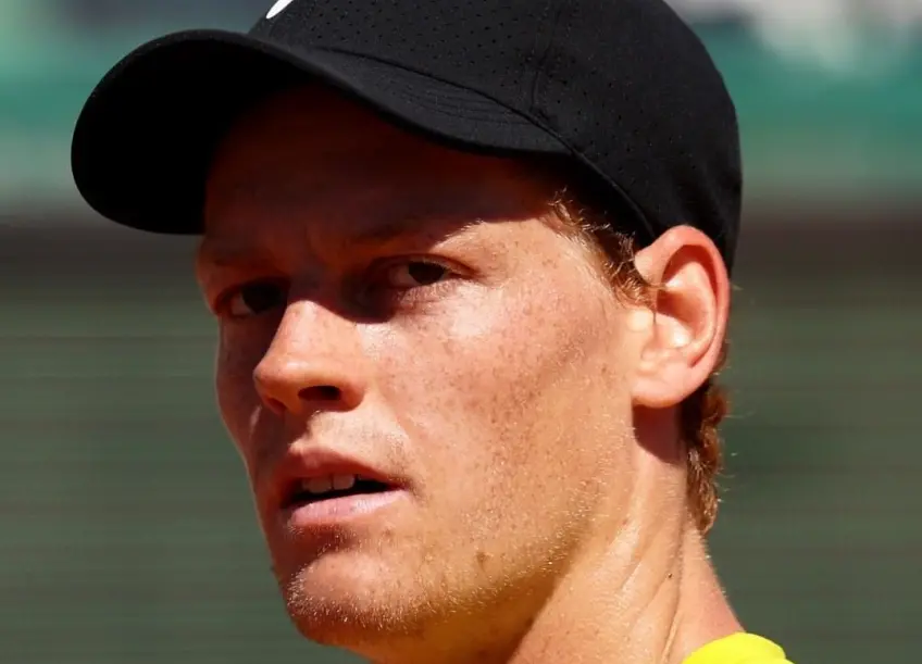 euroderby sinner provoca fognini si puo vincere anche sotto di due set 25