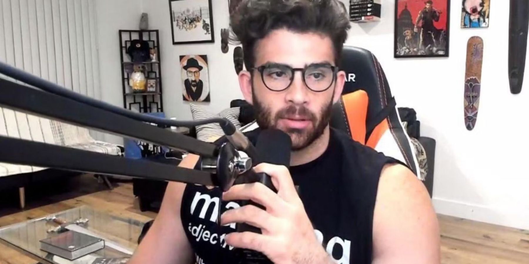 Hasan critica Dr Disrespect per aver disinstallato Call of Duty 73