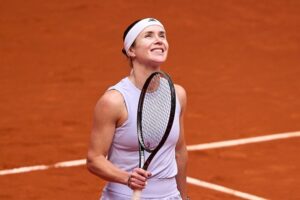 WTA Roma: Osaka rimonta sorprendendo Pegula, Svitolina evita il dramma!