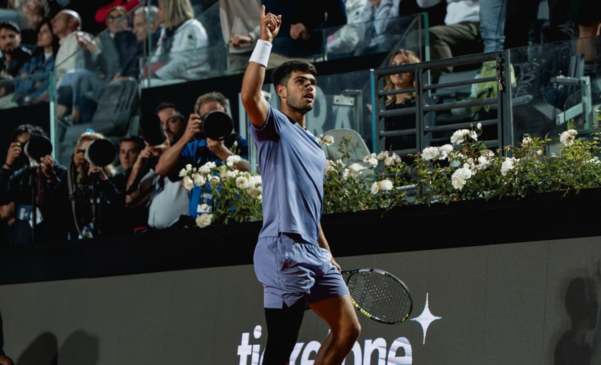 Alcaraz sbanca Roma: Musetti e Sonego sorprendono i Berrettini